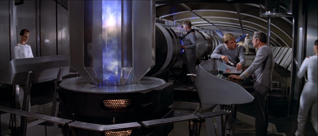 The warp core of the refit Enterprise from Star Trek: The Motion Picture, which seems to have both a vertical and horizontal section. 